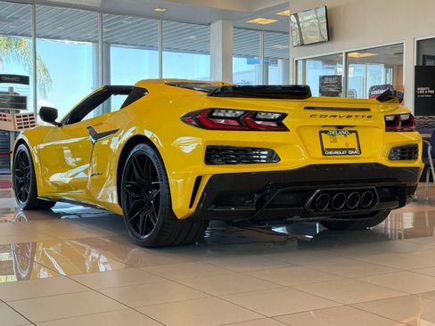 New 2025 Chevrolet Corvette Z06 image 2