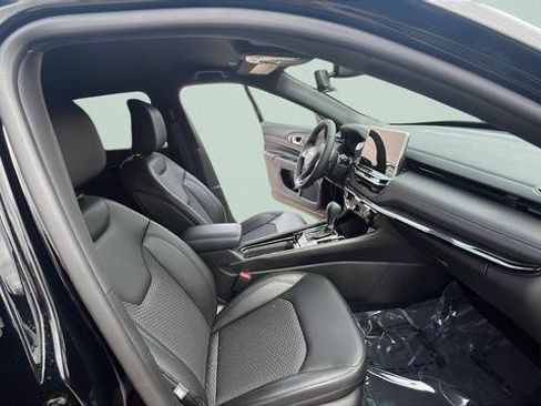 New 2026 Jeep Compass Latitude AWD/4WD image 26