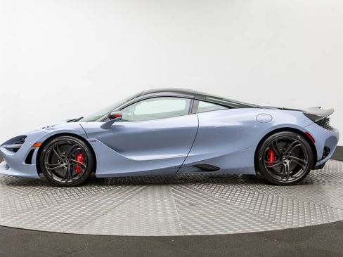 New 2026 McLaren 750S RWD image 3