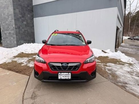 Certified 2023 Subaru Crosstrek 2.0i image 11