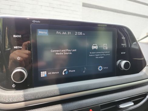 Used 2023 Hyundai Sonata SE FWD image 17
