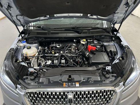 Used 2022 Lincoln Corsair Standard w/ Equipment Group 101A image 24