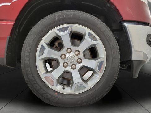 Used 2022 RAM 1500 Big Horn AWD/4WD image 3