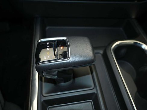 Used 2022 Chevrolet Silverado 1500 RST w/ Rally Edition AWD/4WD image 14