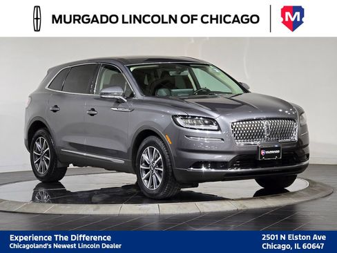 Used 2021 Lincoln Nautilus AWD image 2