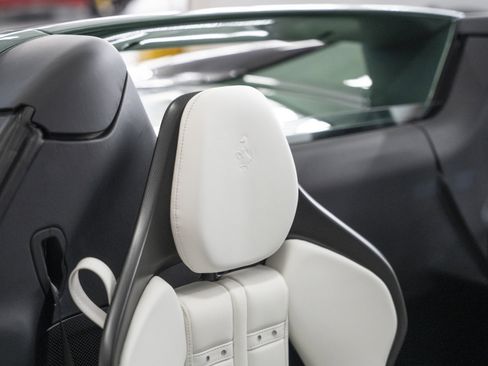 Used 2024 Ferrari 296 GTS image 32