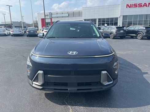 Used 2025 Hyundai Kona SEL image 8
