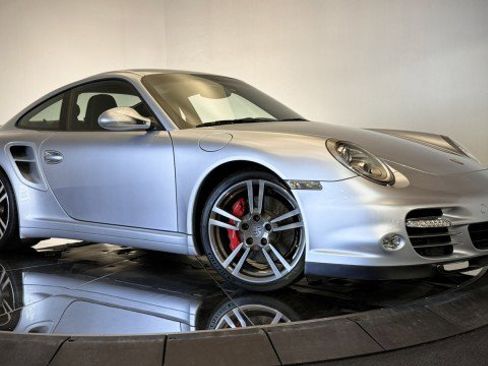 Used 2010 Porsche 911 Turbo AWD/4WD image 13