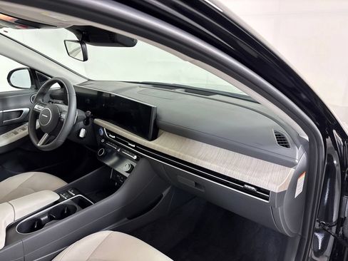Certified 2025 Hyundai Sonata SEL FWD image 13
