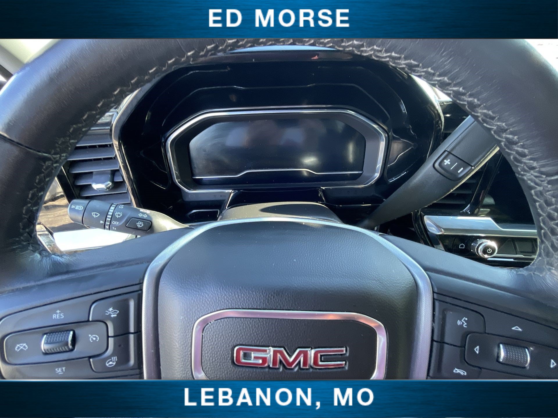 Certified 2022 GMC Sierra 1500 Elevation w/ LPO, Elevation Black Package AWD/4WD image 11