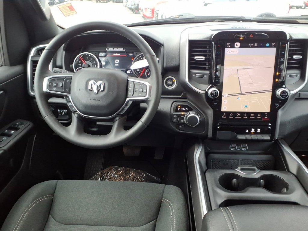 Used 2025 RAM 1500 Big Horn AWD/4WD image 18