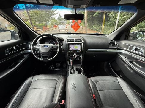 Used 2016 Ford Explorer Sport w/ Equipment Group 401A image 16