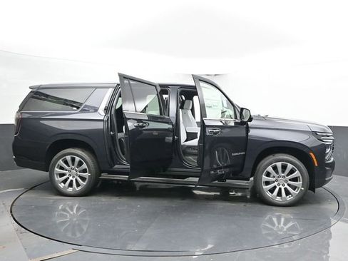 New 2026 Chevrolet Suburban Premier image 65