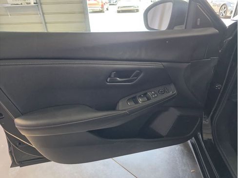 Used 2025 Nissan Sentra S w/ Trunk Package image 19