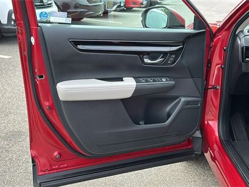 Used 2025 Honda CR-V EX-L image 9