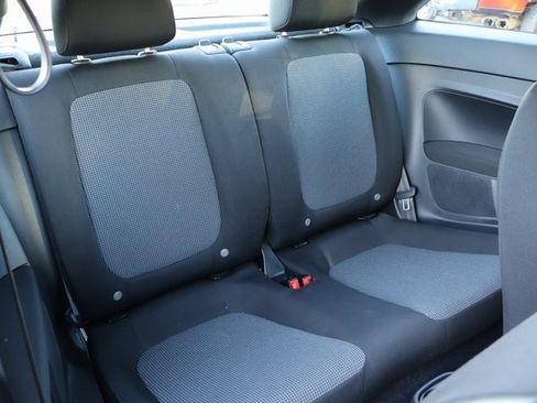 Used 2019 Volkswagen Beetle 2.0T S image 18