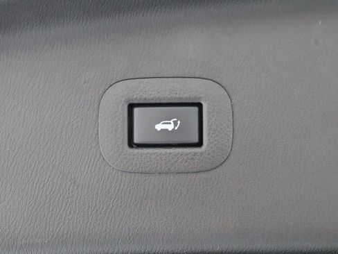 Used 2021 INFINITI QX80 Luxe RWD image 42