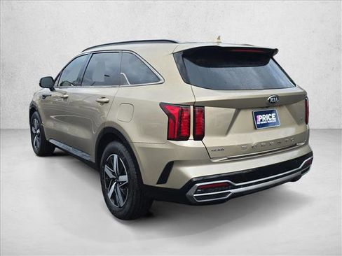 Used 2021 Kia Sorento S image 7
