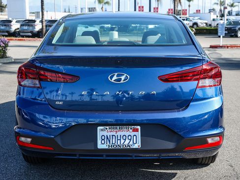Used 2020 Hyundai Elantra SE image 6