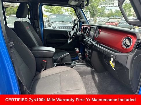 Used 2022 Jeep Wrangler Unlimited Rubicon AWD/4WD image 10