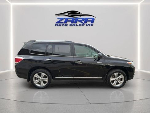 Used 2013 Toyota Highlander Limited AWD/4WD image 8