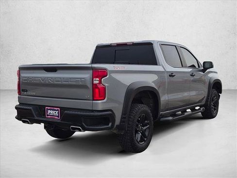 Used 2024 Chevrolet Silverado 1500 LT Trail Boss w/ Convenience Package II AWD/4WD image 5