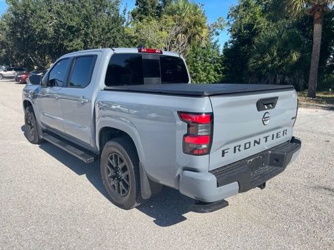 Used 2026 Nissan Frontier SV w/ Tow Package AWD/4WD image 4