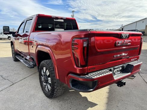 Used 2024 GMC Sierra 3500 Denali w/ Denali Reserve Package image 5