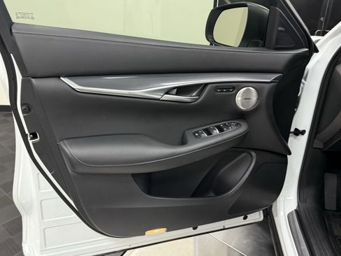 Certified 2025 INFINITI QX50 Sport AWD/4WD image 10