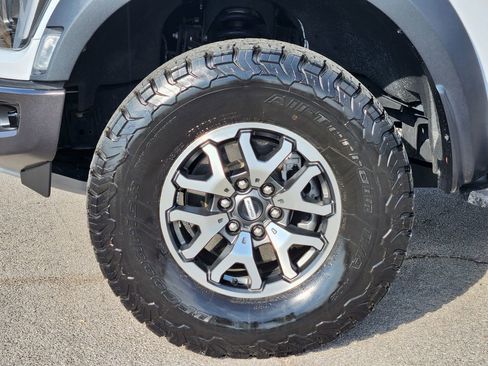 Used 2023 Ford F150 Raptor image 10