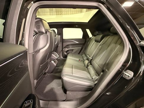 Used 2024 Cadillac Lyriq Sport RWD image 18