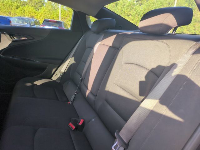 Used 2025 Chevrolet Malibu LT FWD image 25