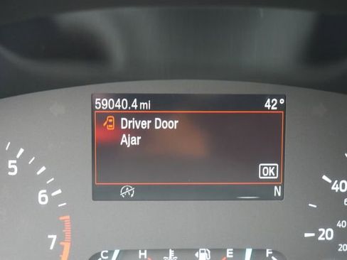 Used 2021 Ford Escape SE w/ Cold Weather Package image 19