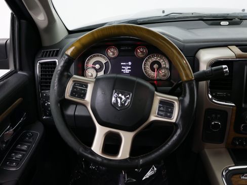 Used 2018 RAM 2500 Longhorn AWD/4WD image 30
