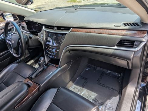 Used 2019 Cadillac XTS Luxury FWD image 16