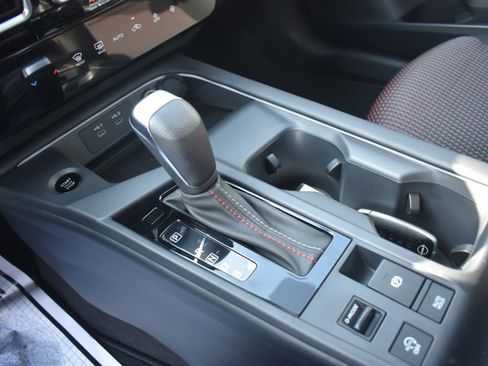 New 2026 Nissan Sentra SR w/ Floor Mat Package image 25