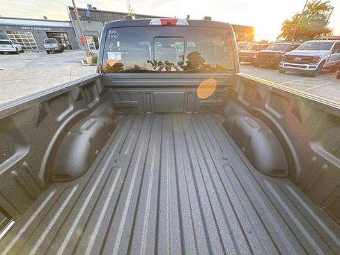 New 2025 Ford F150 Platinum image 5
