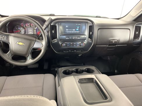 Used 2019 Chevrolet Silverado 2500 W/T AWD/4WD image 31