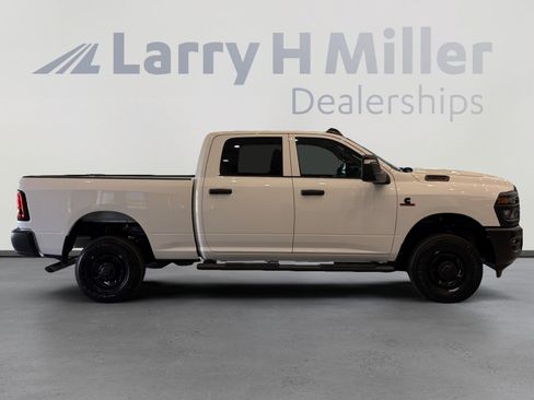 New 2026 RAM 2500 Tradesman AWD/4WD image 6