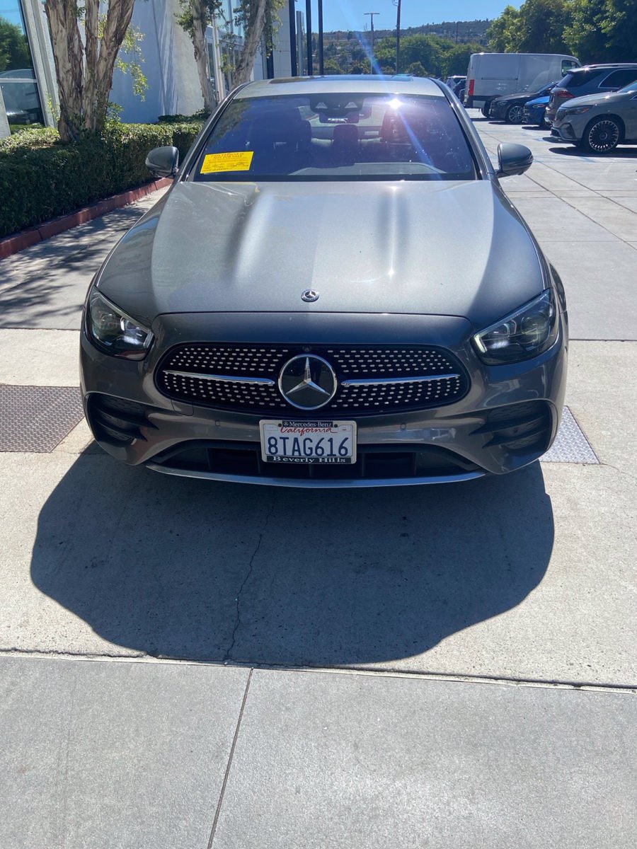 Used 2021 Mercedes-Benz E 350 Sedan image 3