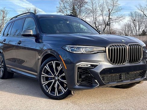 Used 2022 BMW X7 M50i w/ Executive Package image 35