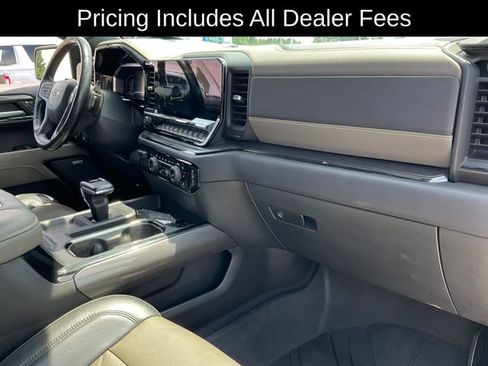 Used 2022 Chevrolet Silverado 1500 ZR2 w/ Technology Package AWD/4WD image 22