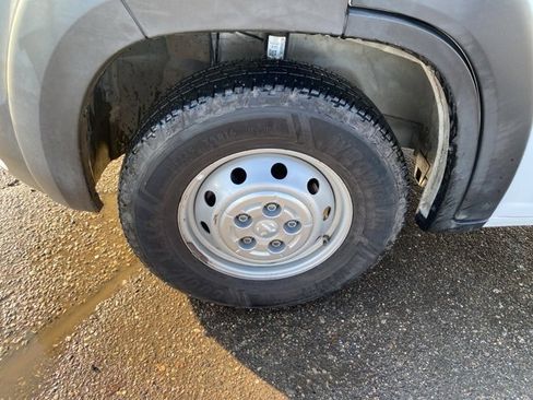 Used 2019 RAM ProMaster 2500 image 12