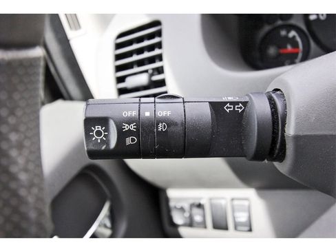 Used 2021 Nissan Frontier SV image 13