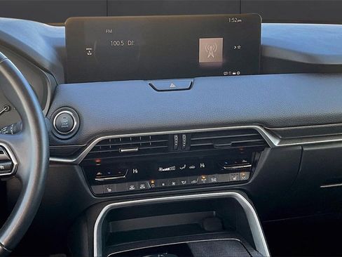 Certified 2025 MAZDA CX-70 3.3 Turbo w/ Preferred Package image 4