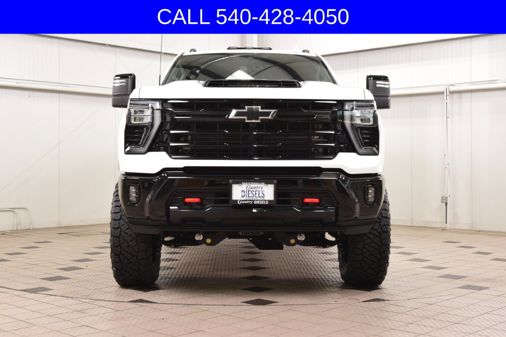 Used 2025 Chevrolet Silverado 2500 LTZ w/ Trail Boss Package AWD/4WD image 2