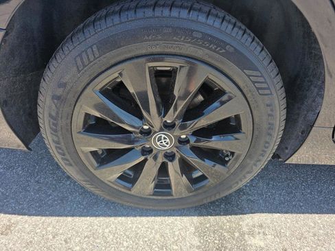 Used 2018 Toyota Camry LE FWD image 21