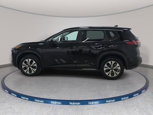 Used 2023 Nissan Rogue SV image 9