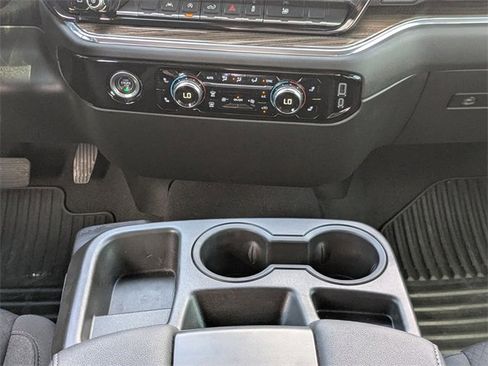 Used 2024 GMC Sierra 1500 Elevation image 18