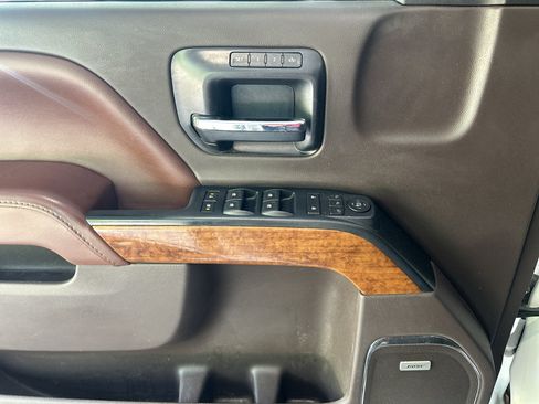 Used 2015 Chevrolet Silverado 2500 High Country w/ Duramax Plus Package image 22